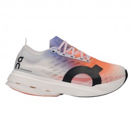 On Cloudboom Strike Bianco Flame - Scarpe Running Donna